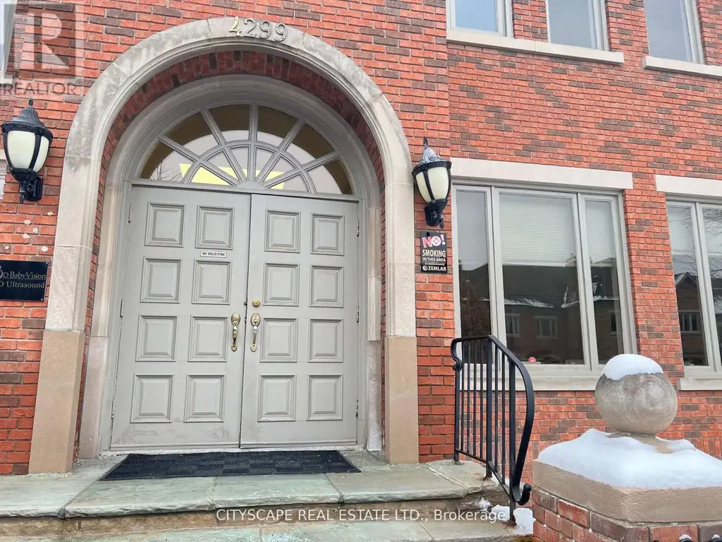 4299 Village Centre, Mississauga (Mississauga Valleys)